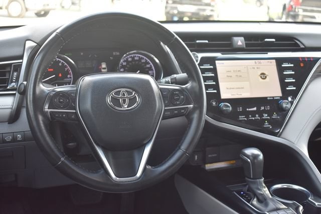 2020 Toyota Camry XLE - Photo 19