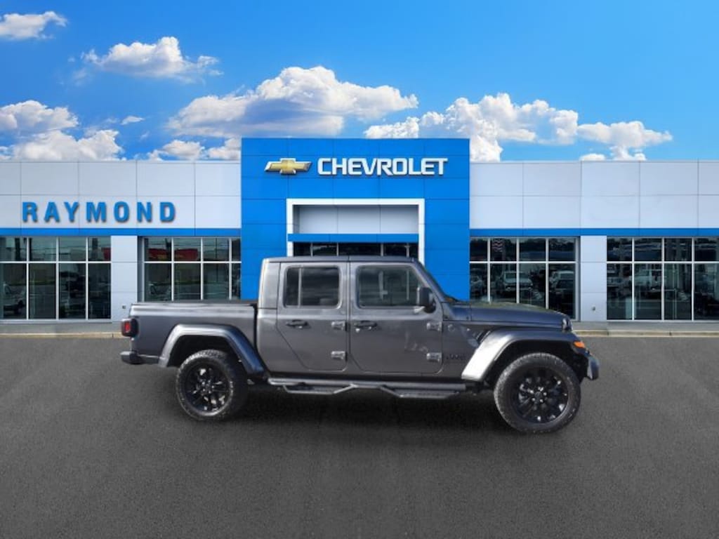 Used 2025 Jeep Gladiator Nighthawk Truck