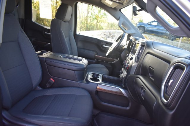 2019 Chevrolet Silverado 1500 RST - Photo 13