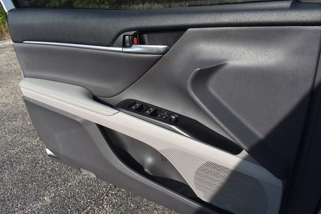 2020 Toyota Camry XLE - Photo 34