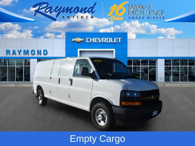 2025 Chevrolet Express Cargo