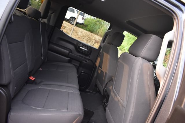 2022 Chevrolet Silverado 1500 LT - Photo 15