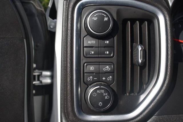 2019 Chevrolet Silverado 1500 RST - Photo 21