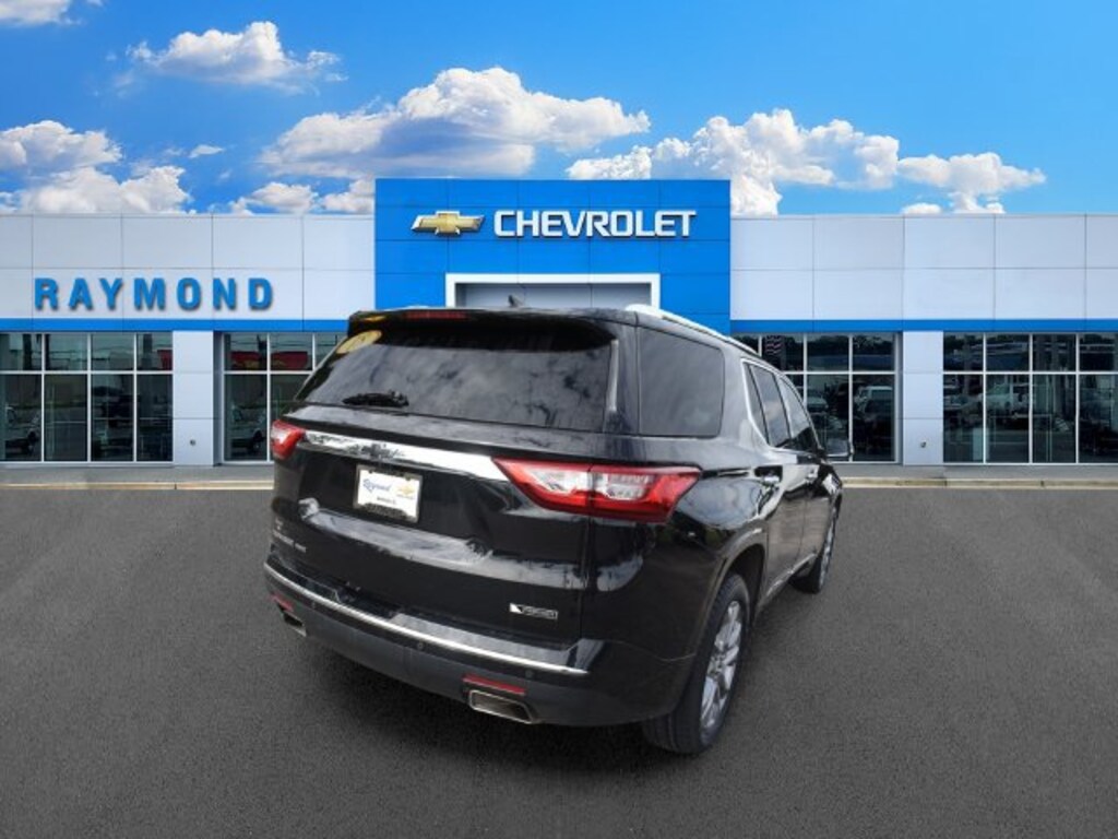 Used 2018 Chevrolet Traverse Premier SUV