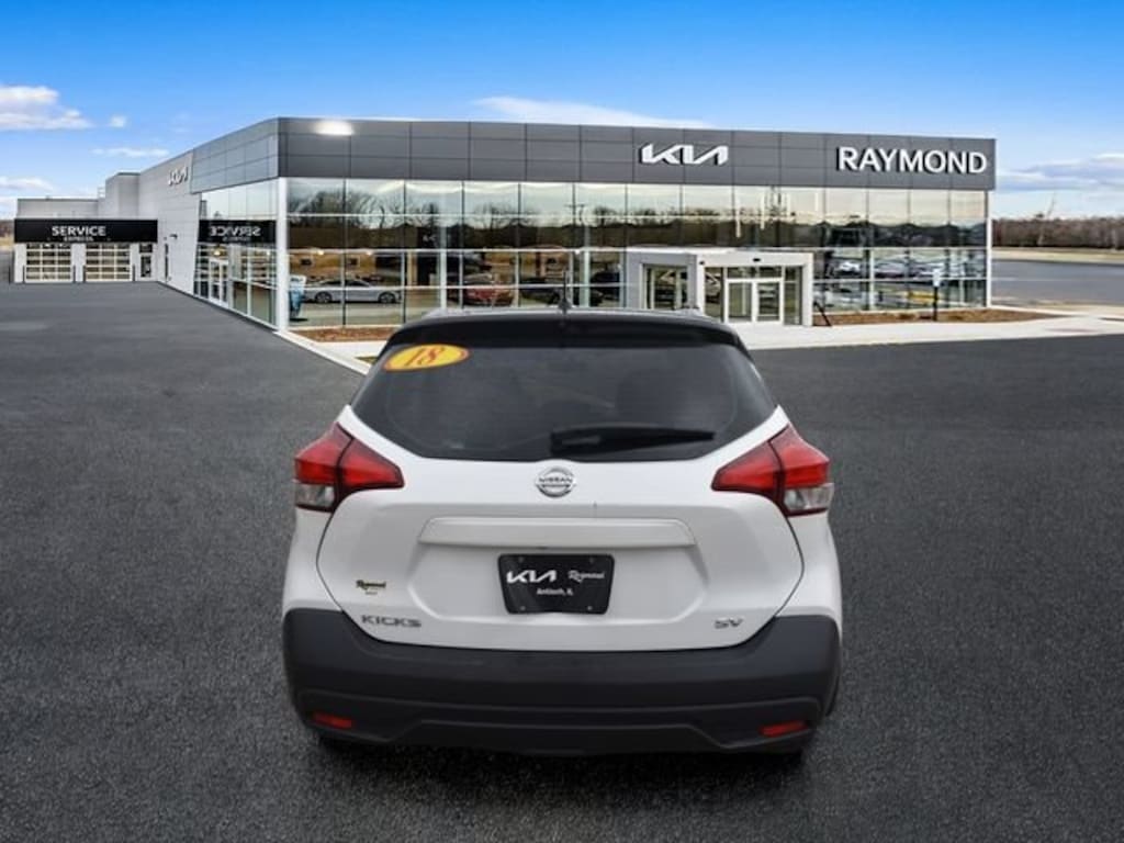 Used 2018 Nissan Kicks SV SUV