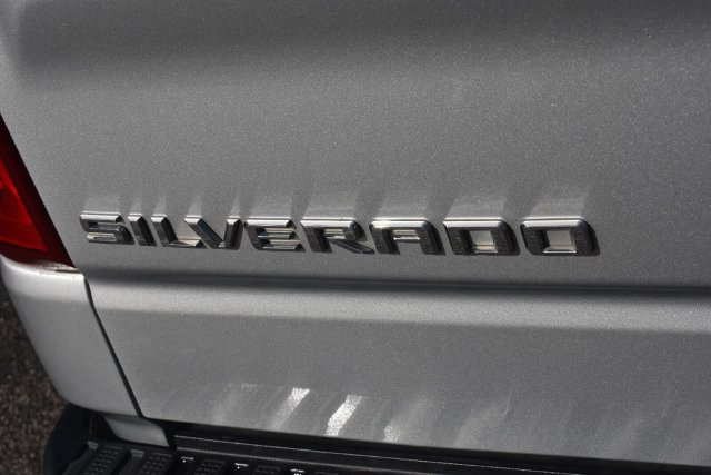 2019 Chevrolet Silverado 1500 RST - Photo 16