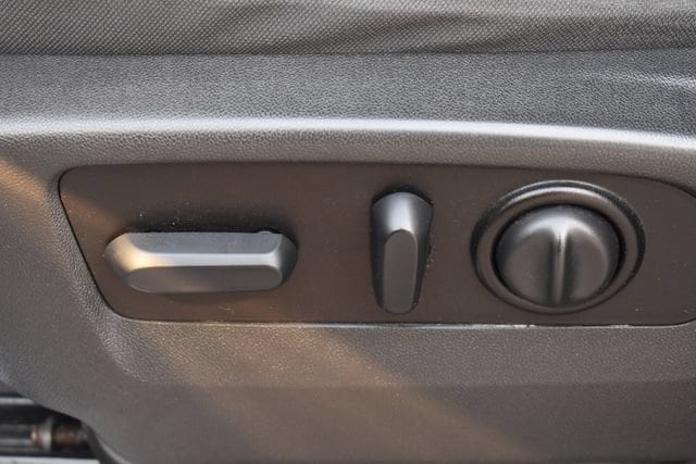 2022 Chevrolet Silverado 1500 LT - Photo 24