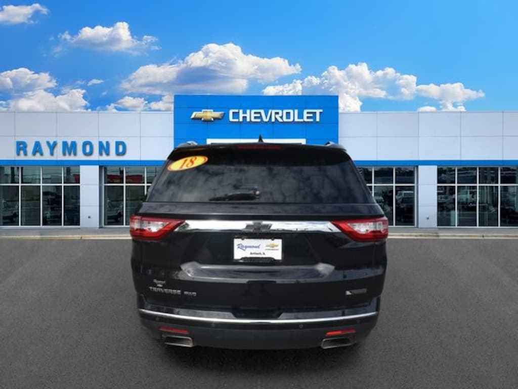 Used 2018 Chevrolet Traverse Premier SUV