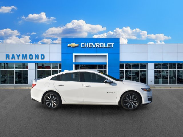 Used 2020 Chevrolet Malibu RS with VIN 1G1ZG5ST0LF107048 for sale in Antioch, IL