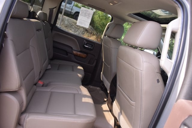 2017 GMC Sierra 1500 SLT - Photo 19
