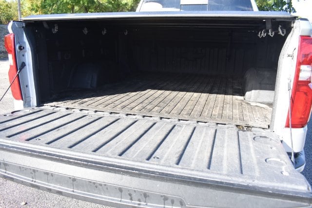 2019 Chevrolet Silverado 1500 RST - Photo 17