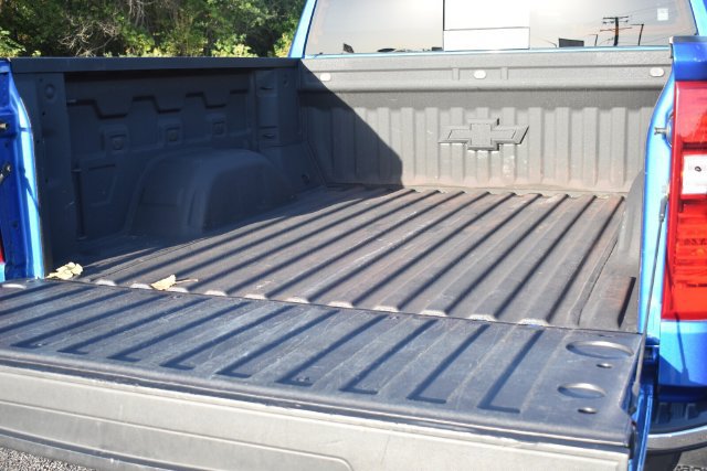 2022 Chevrolet Silverado 1500 LT - Photo 19