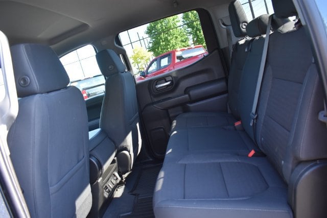 2020 Chevrolet Silverado 1500 LT - Photo 18