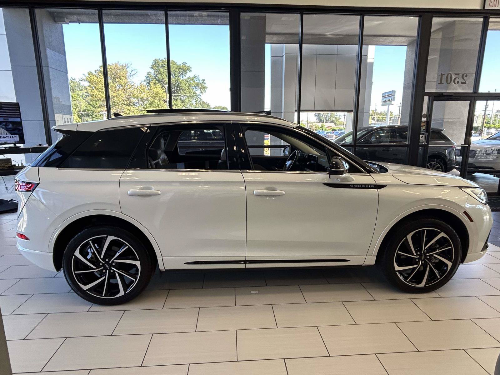 Certified 2024 Lincoln Corsair Grand Touring SUV