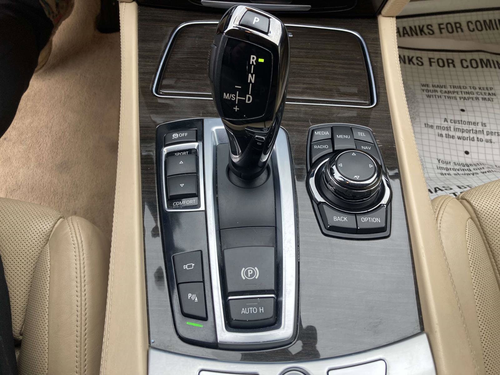 2013 BMW 7 Series 750i - Photo 29