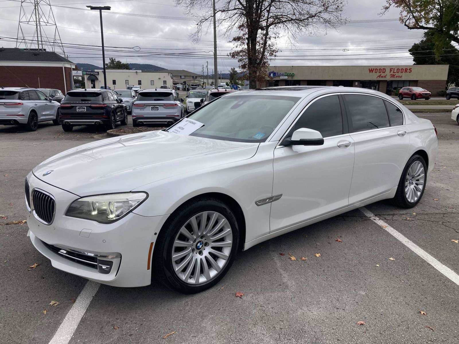 2013 BMW 7 Series 750i - Photo 10
