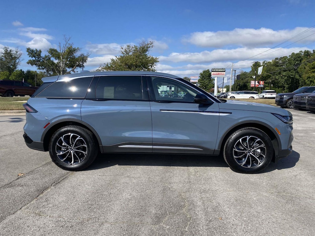 New 2026 Lincoln Nautilus Premiere SUV