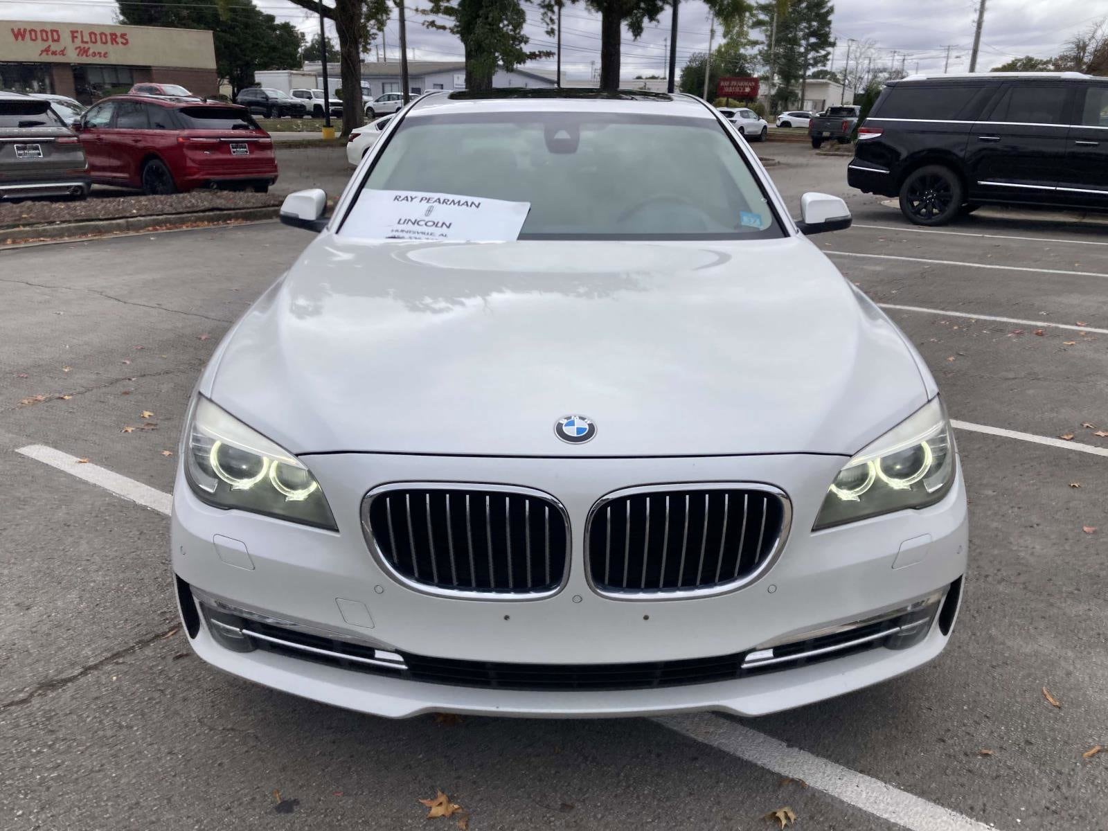 2013 BMW 7 Series 750i - Photo 13