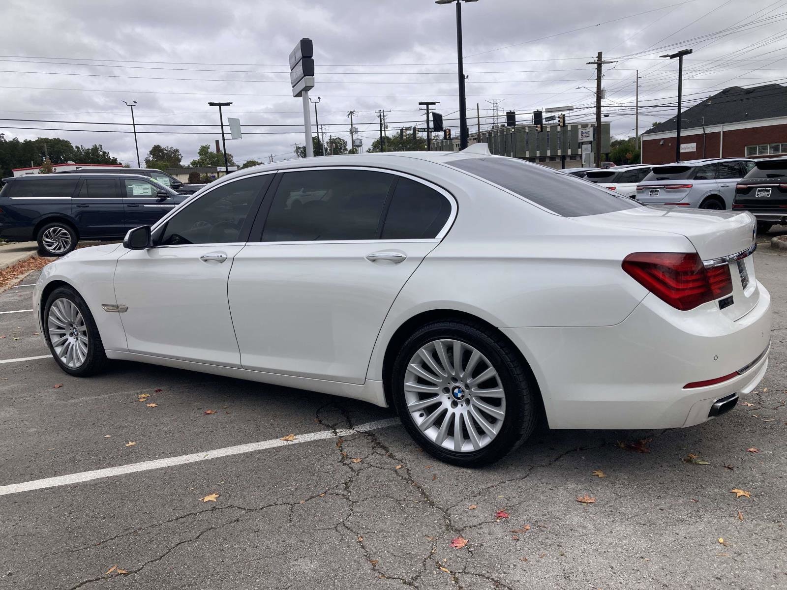 2013 BMW 7 Series 750i - Photo 8