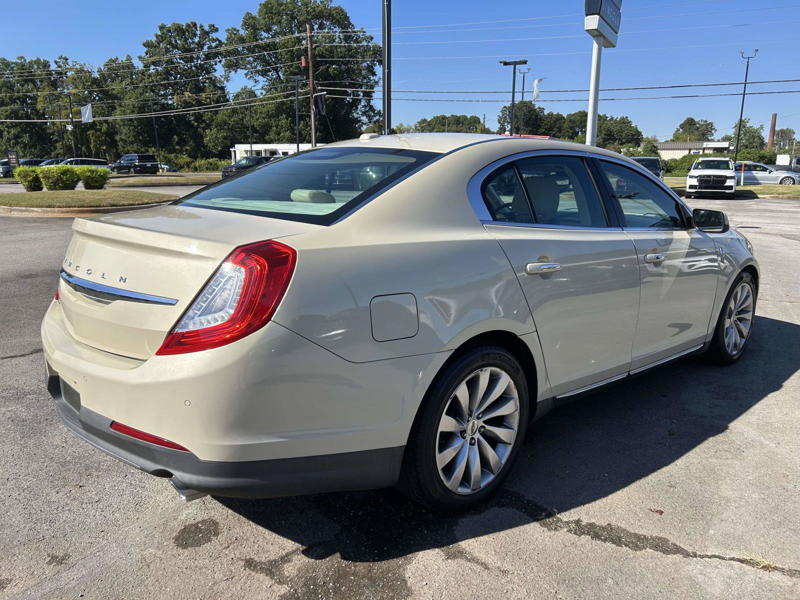 Used 2016 Lincoln MKS Sedan