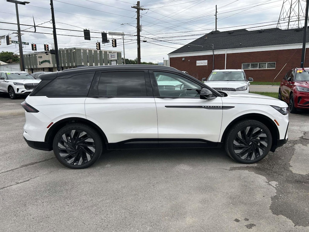 New 2026 Lincoln Nautilus Reserve SUV