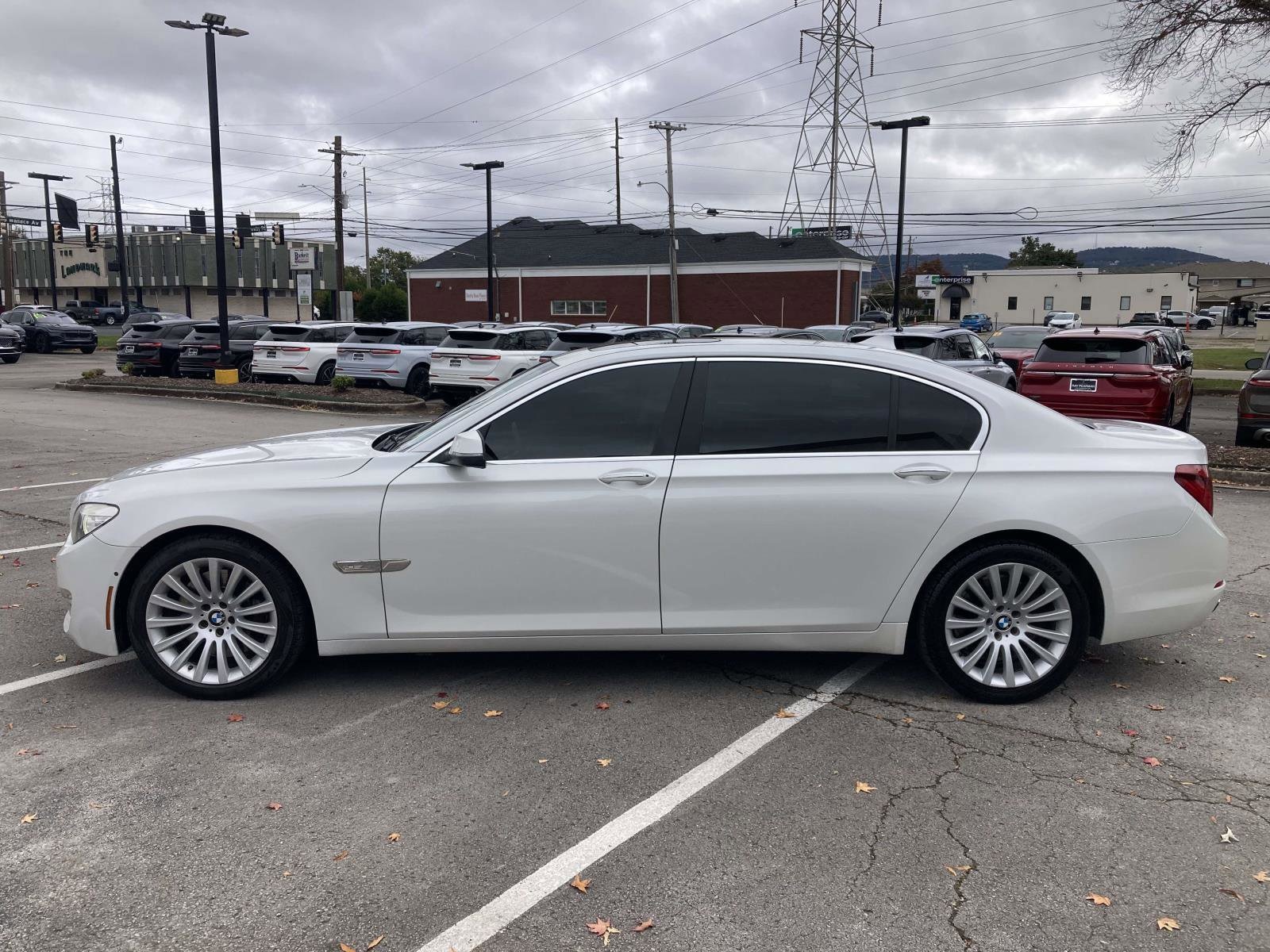 2013 BMW 7 Series 750i - Photo 9