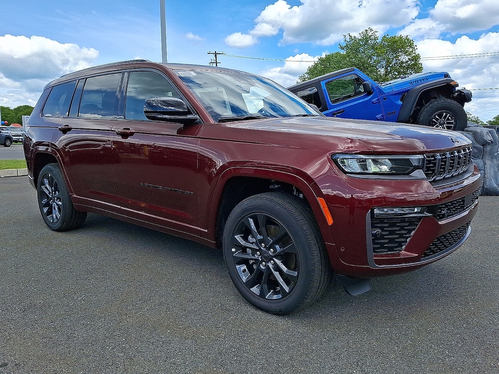 New 2026 Jeep Grand Cherokee L Limited Reserve 4x4 Sport Utility
