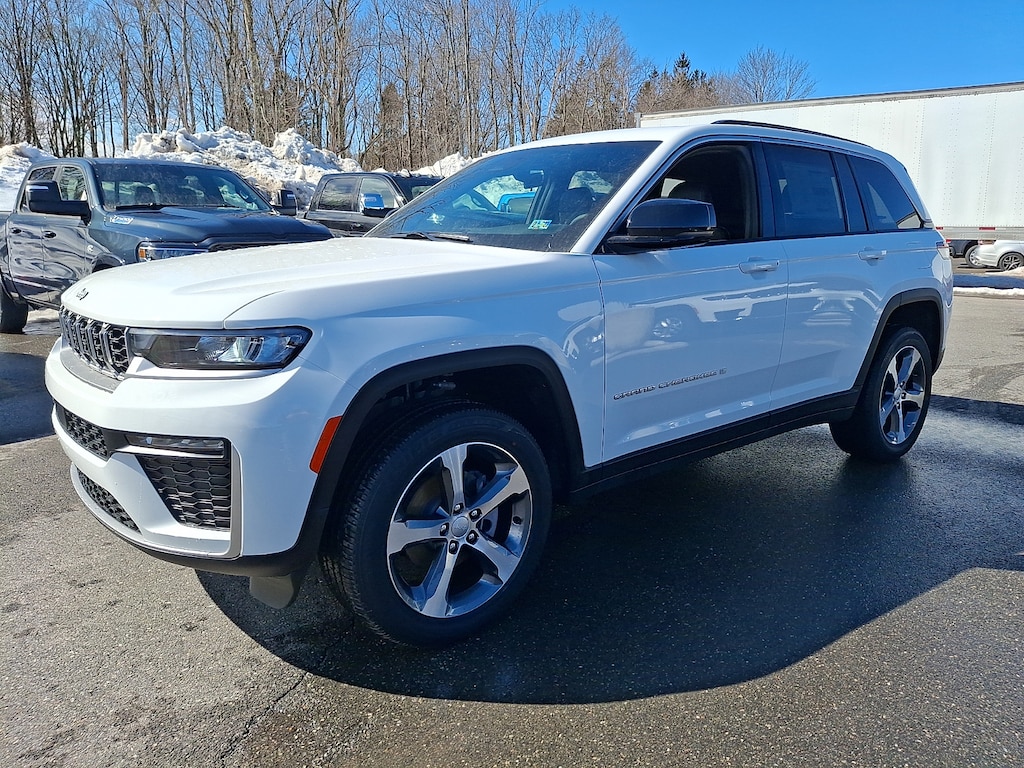 New 2026 Jeep Grand Cherokee Limited 4x4 Sport Utility