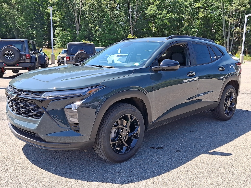 New 2026 Chevrolet Trax LT SUV