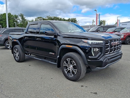 2024 GMC Canyon AT4 Truck