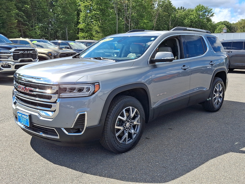 Used 2023 GMC Acadia SLT SUV