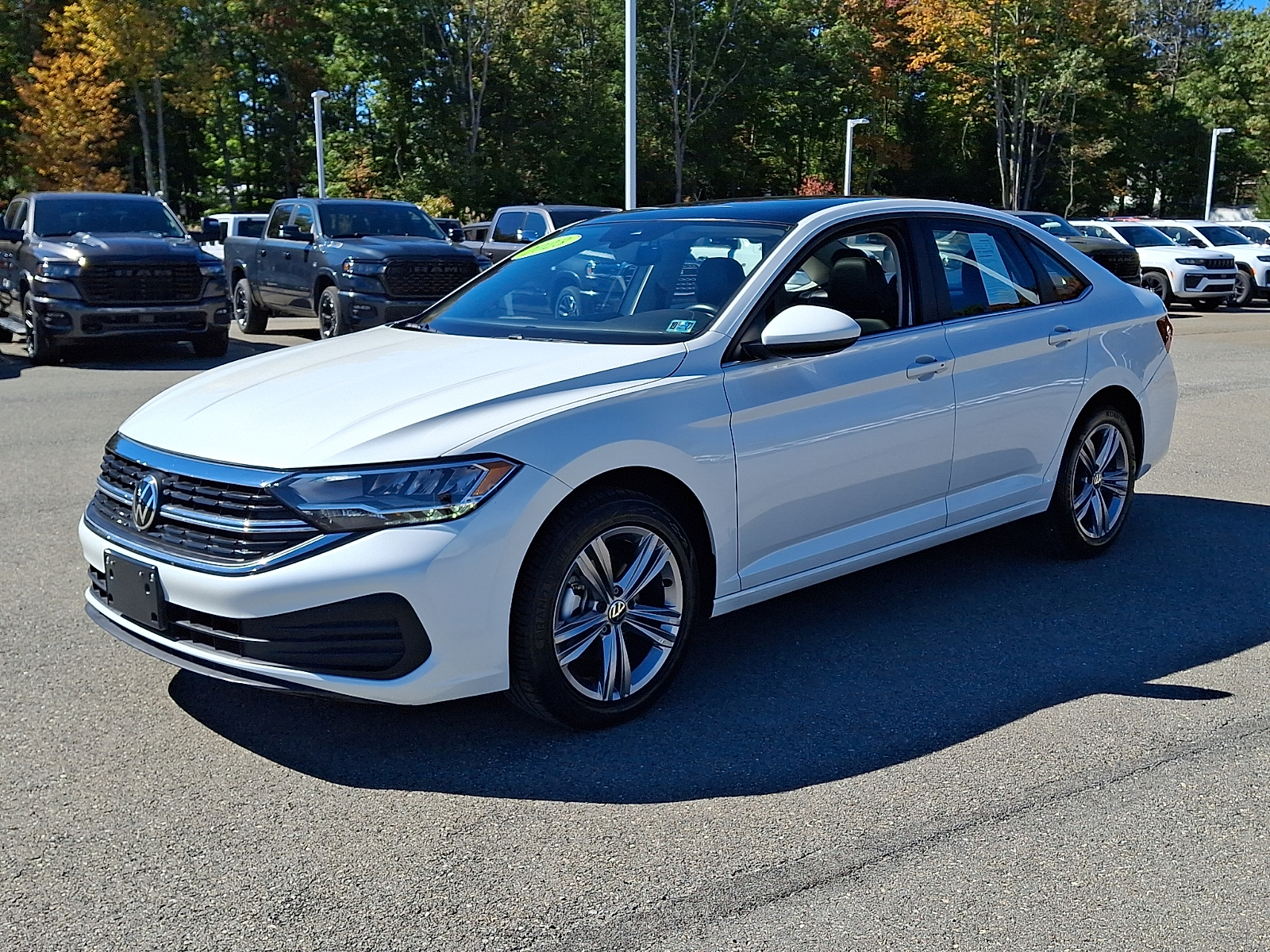 Used 2023 Volkswagen Jetta 1.5T SE Sedan