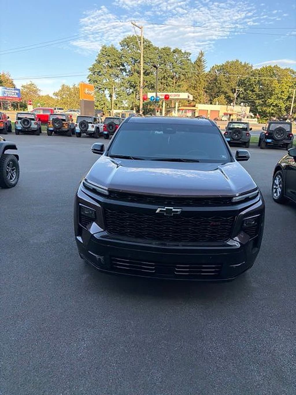 Used 2025 Chevrolet Traverse RS SUV