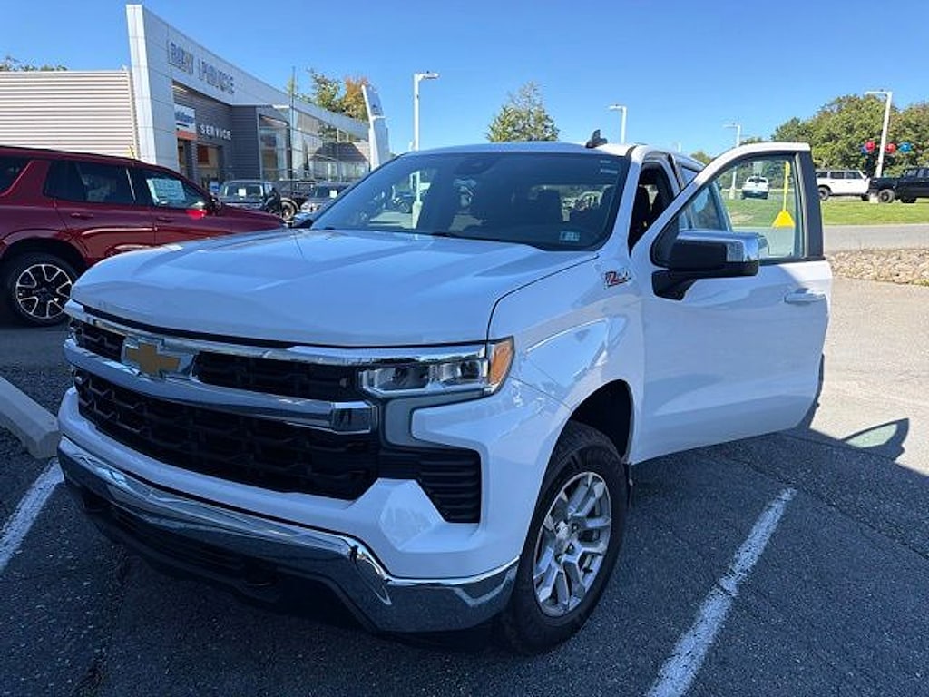 Used 2022 Chevrolet Silverado 1500 LT Truck