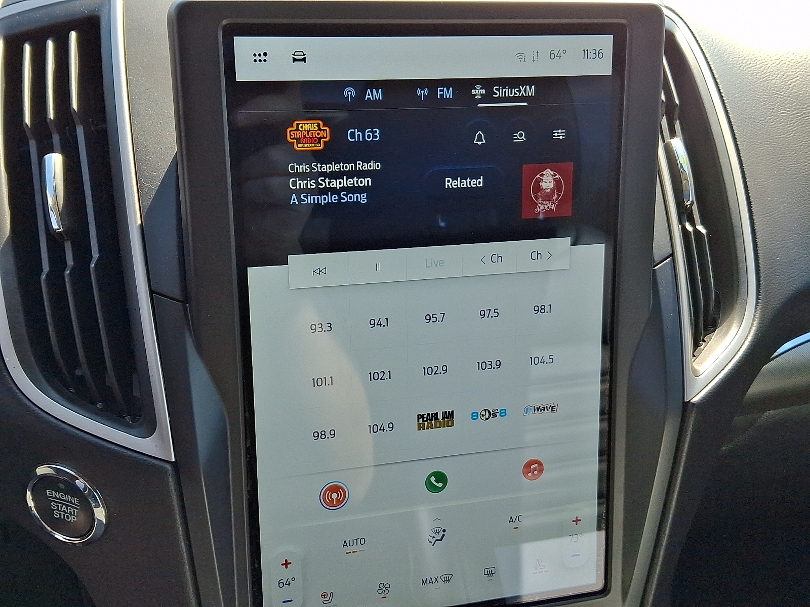 2022 Ford Edge SEL - Photo 17