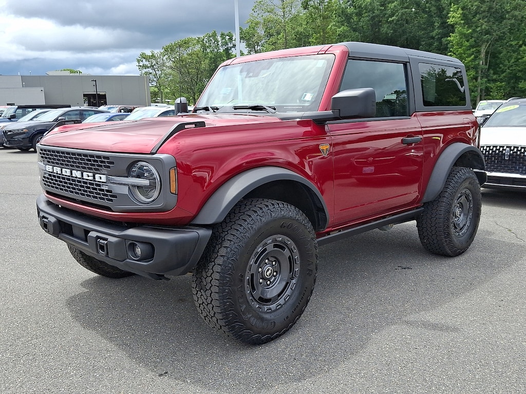 Certified 2025 Ford Bronco Badlands SUV