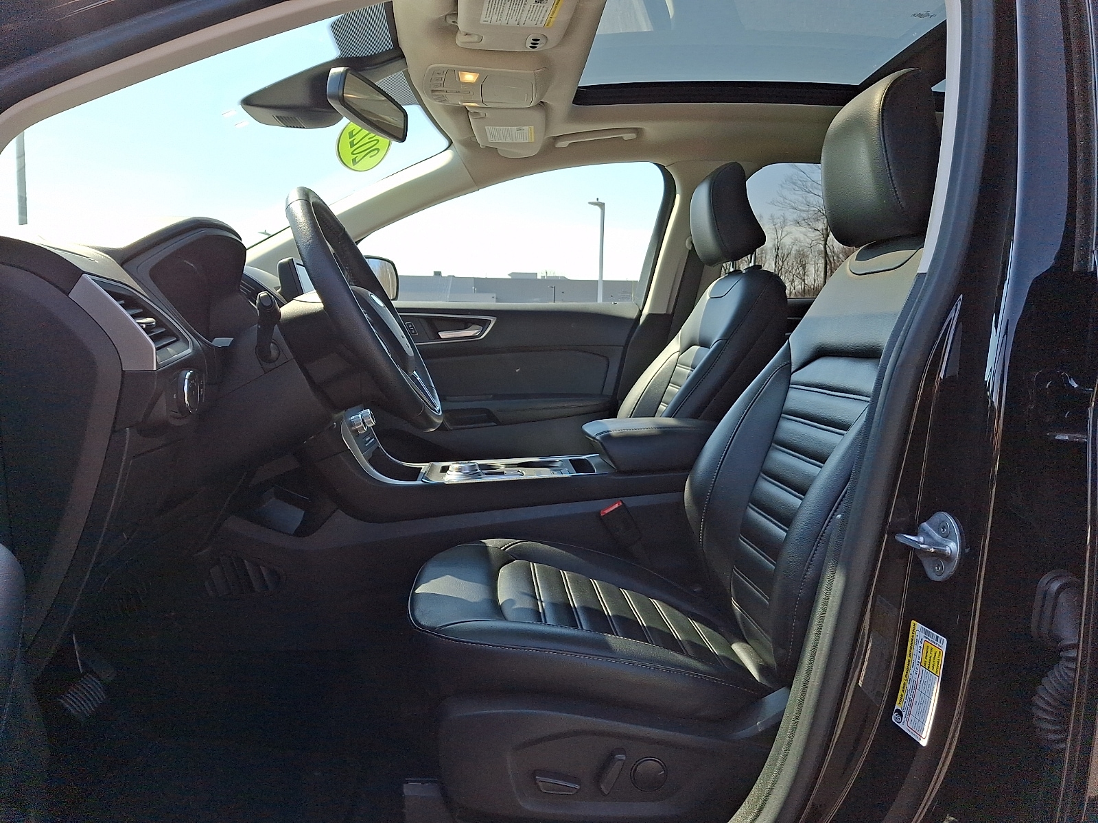 2022 Ford Edge SEL - Photo 13