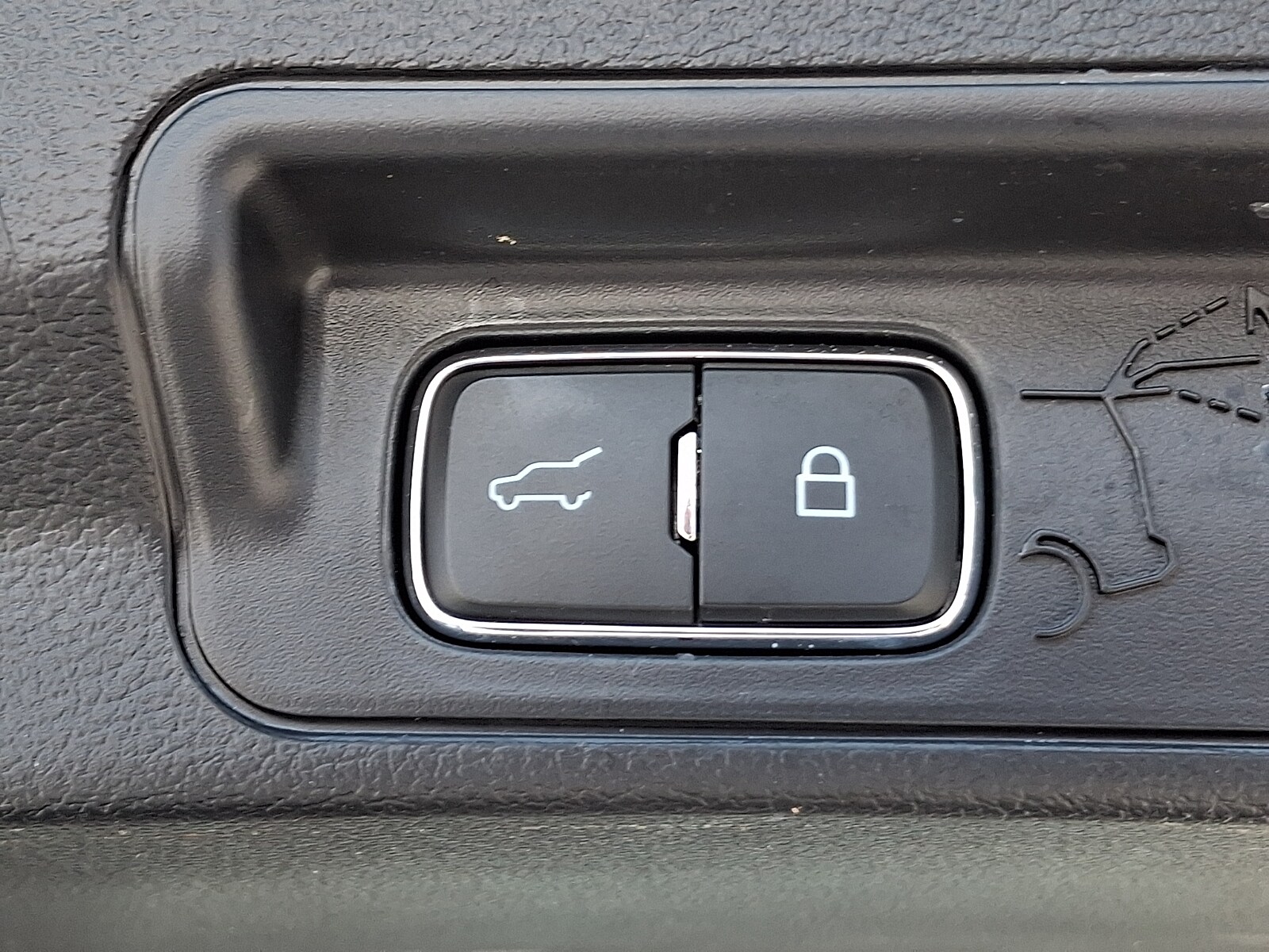 2025 Ford Explorer Active - Photo 29
