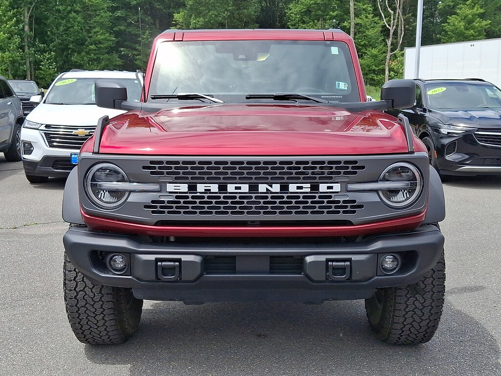 Certified 2025 Ford Bronco Badlands SUV