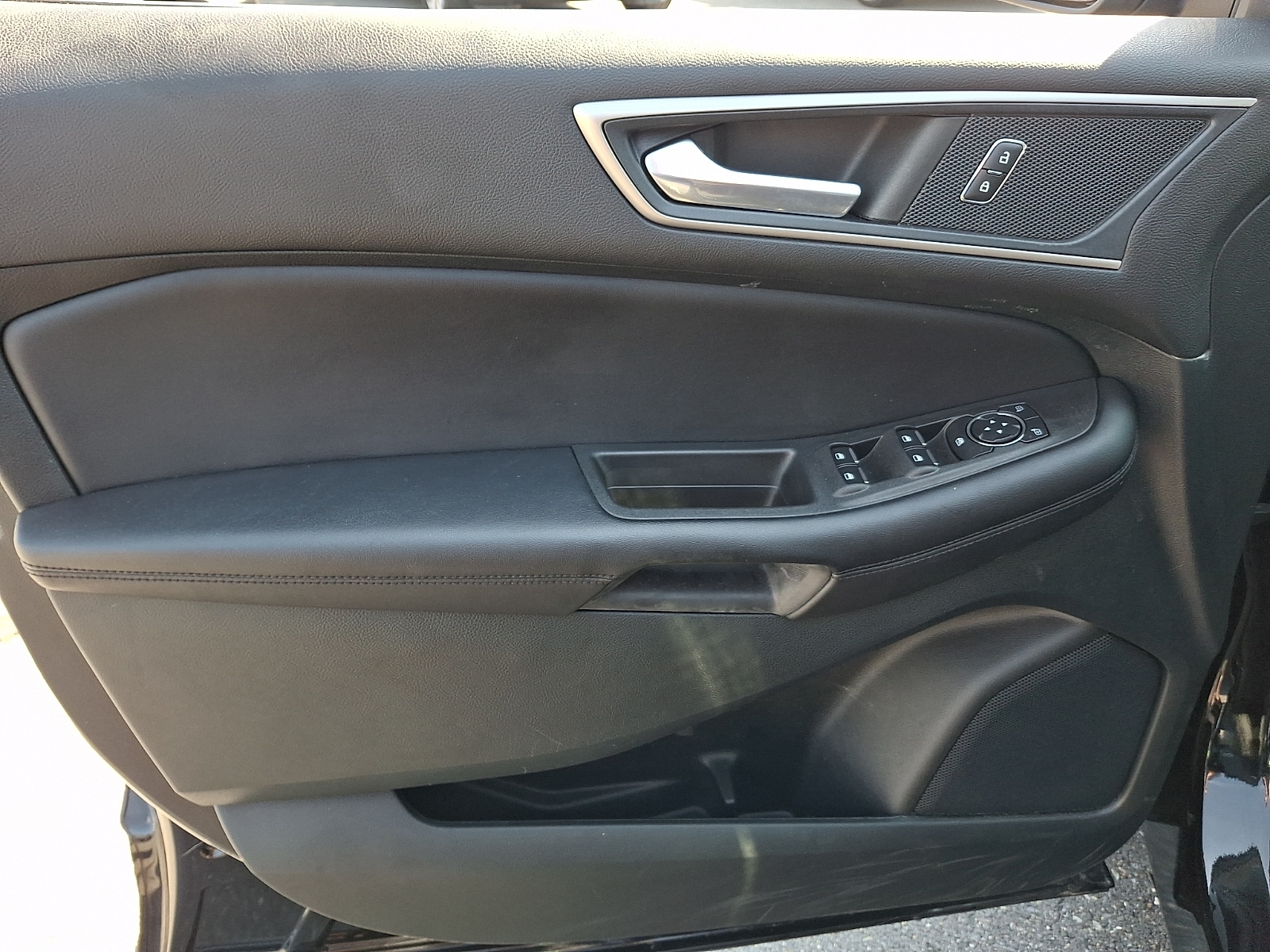 2022 Ford Edge SEL - Photo 12