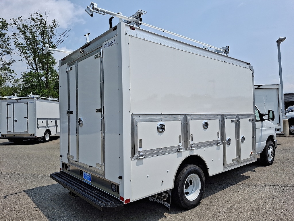 New 2026 Ford E-450 Cutaway