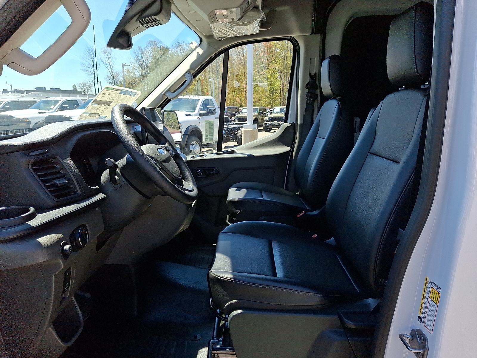 2026 Ford Transit Van Base - Photo 9