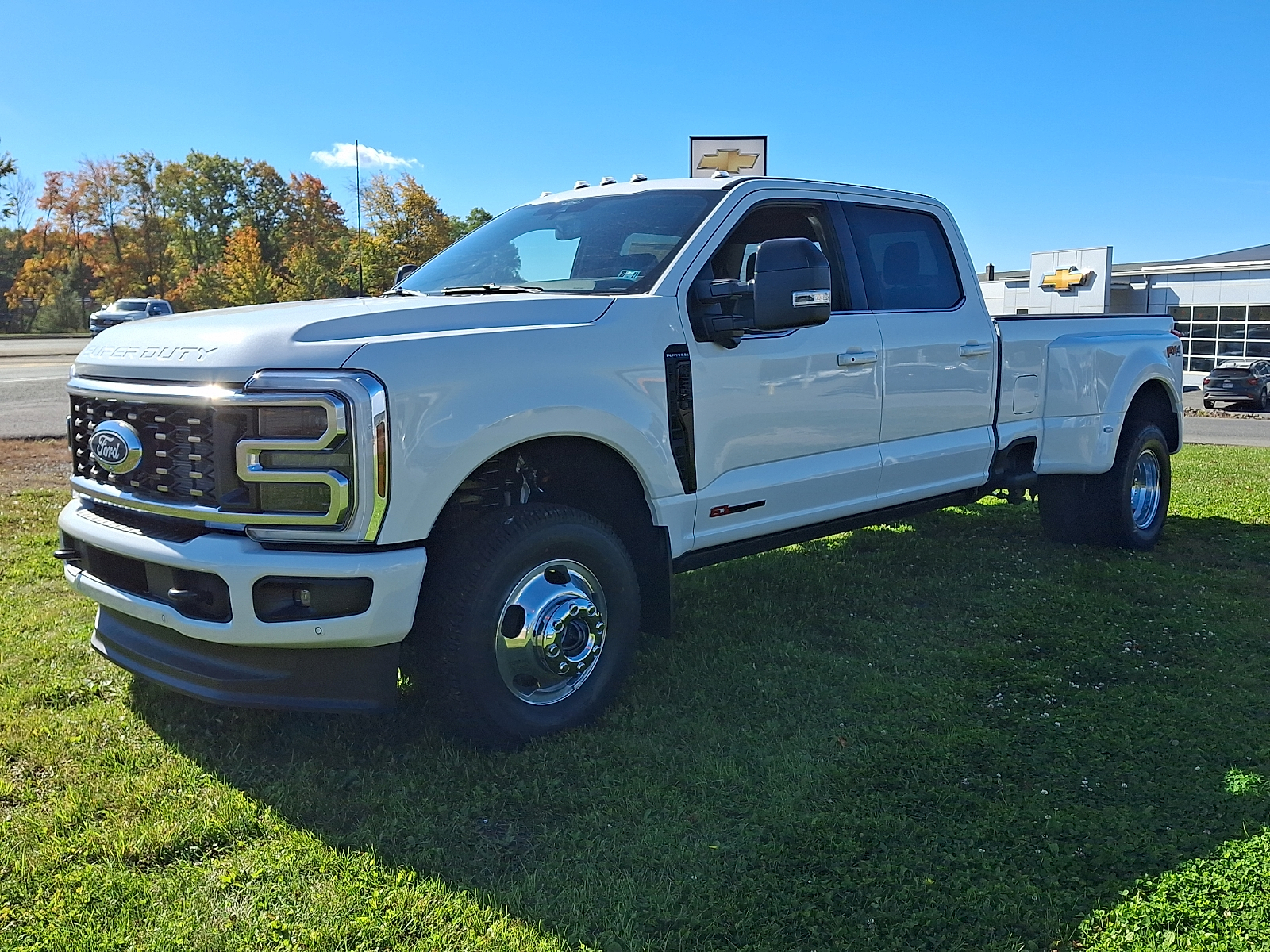 New 2027 Ford F-350 Platinum Truck Crew Cab