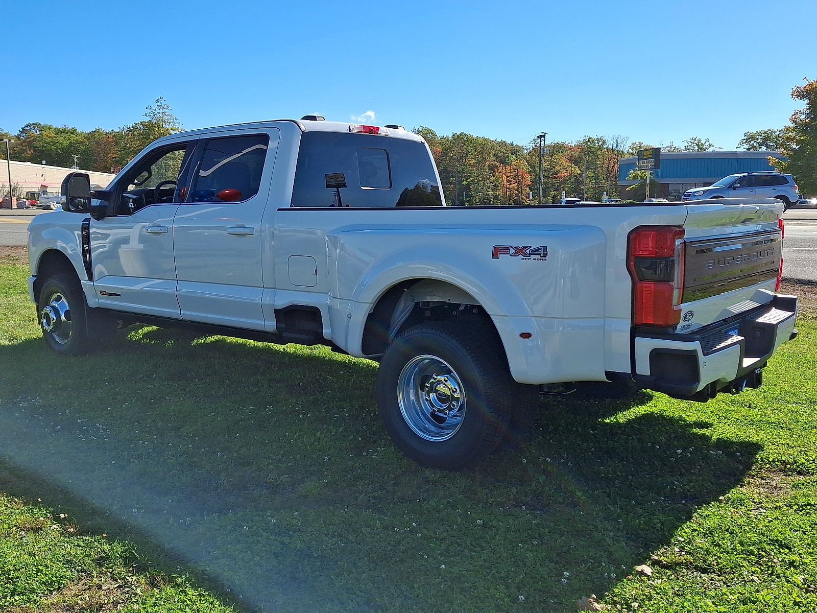 New 2027 Ford F-350 Platinum Truck Crew Cab