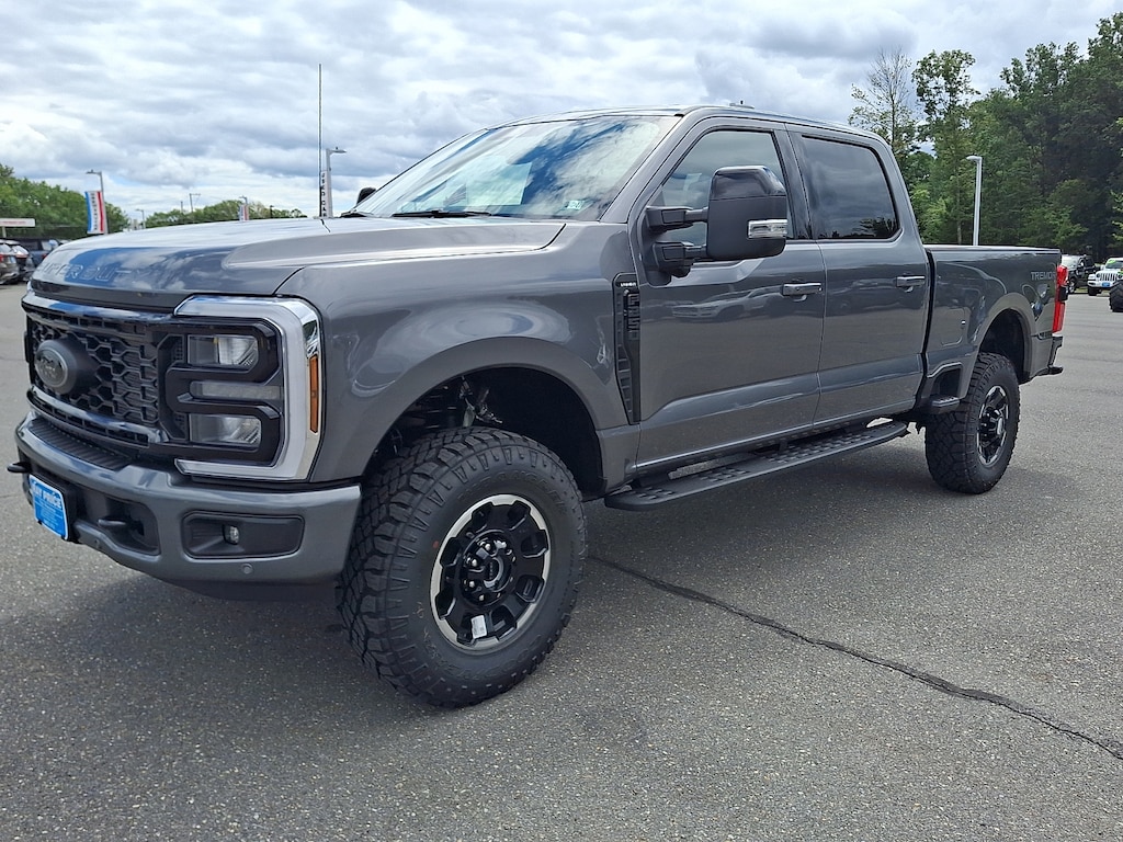 New 2026 Ford F-250 Lariat Truck Crew Cab