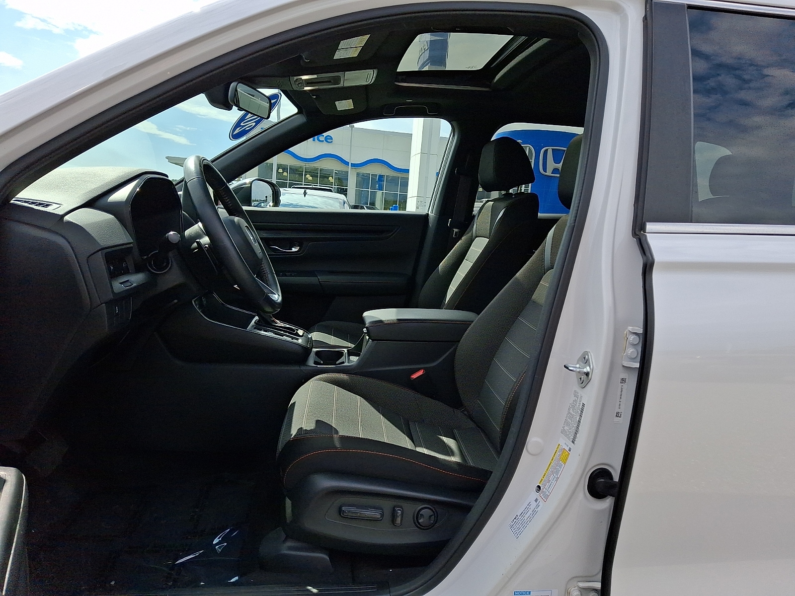 2024 Honda CR-V Sport - Photo 13