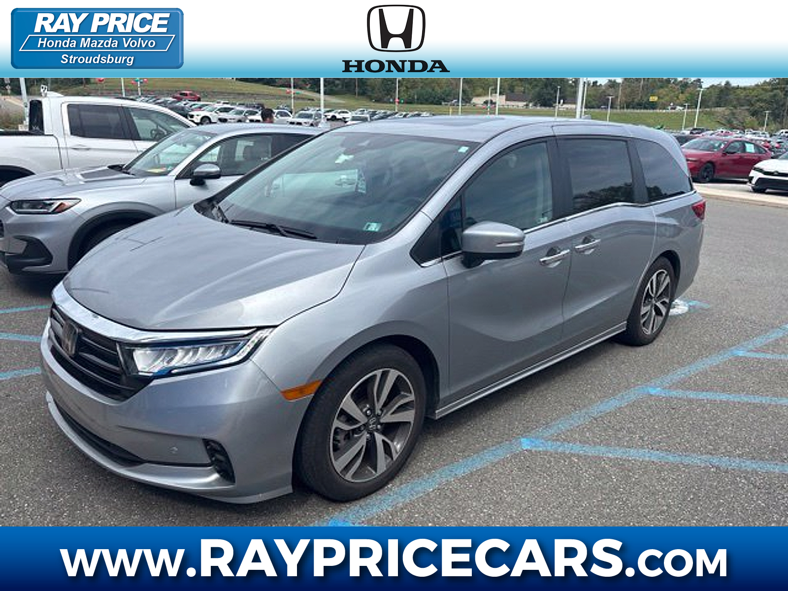 2024 Honda Odyssey Touring Van