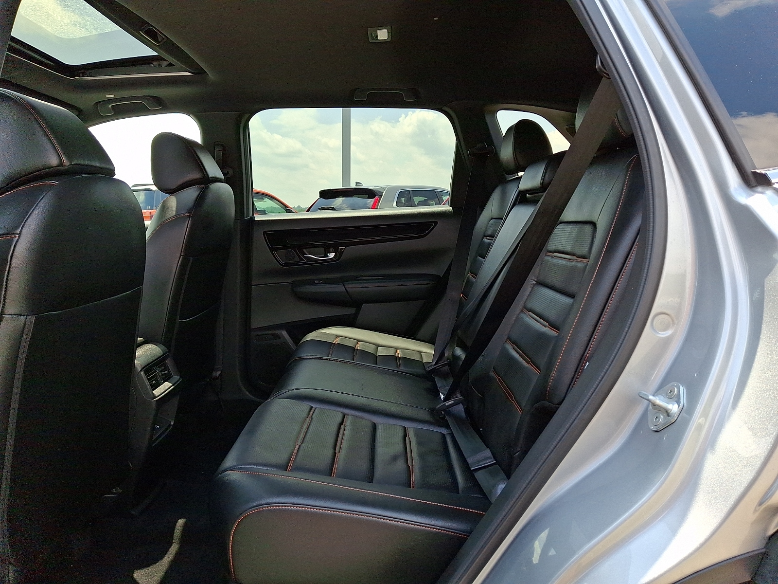 2025 Honda CR-V Sport Touring - Photo 11