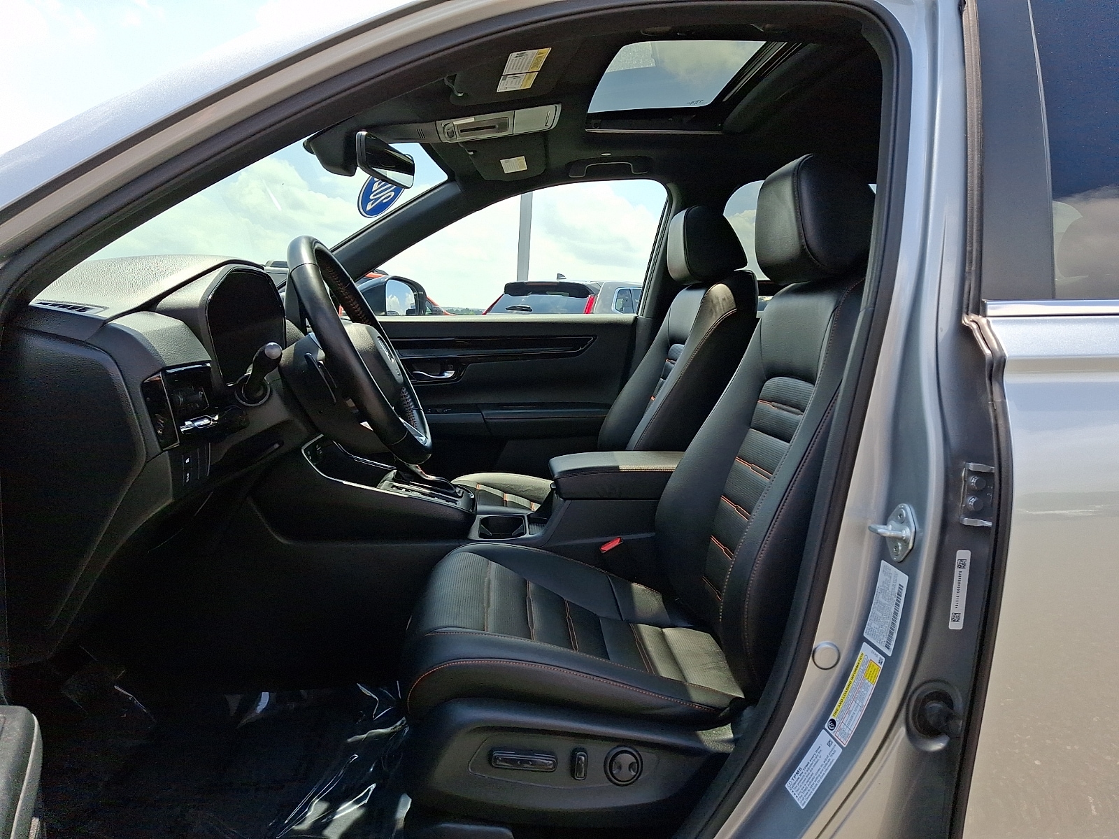 2025 Honda CR-V Sport Touring - Photo 14