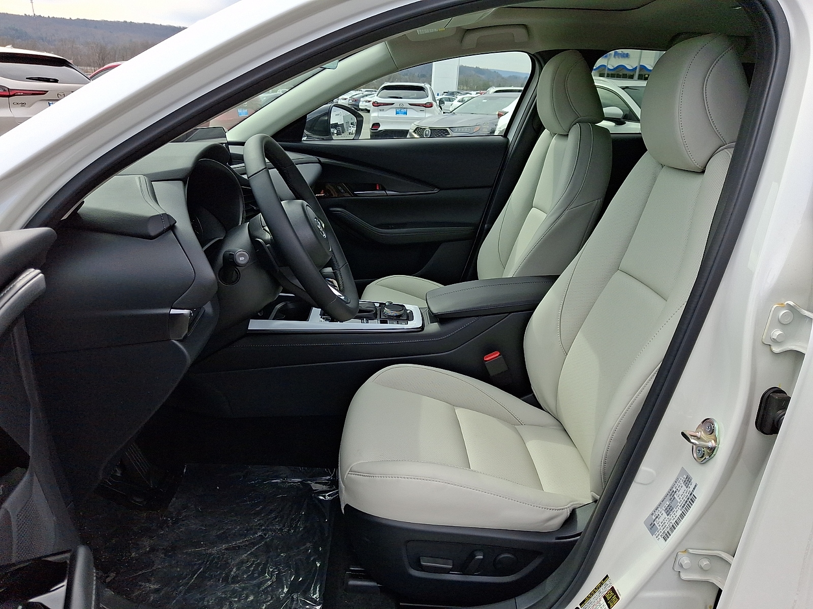 2026 Mazda CX-30 Turbo Premium Plus - Photo 10